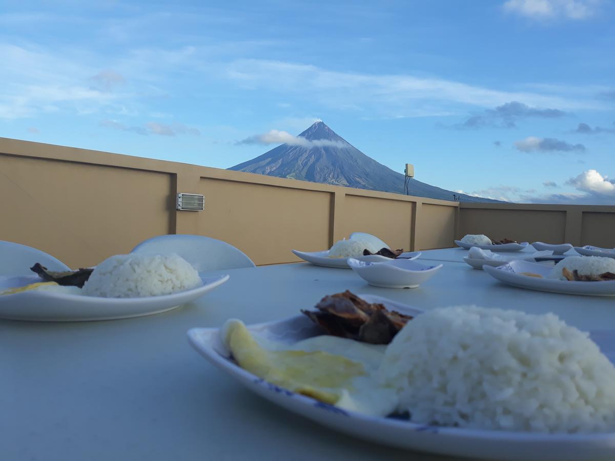 Jdl Residences Hostel Legazpi Exterior photo